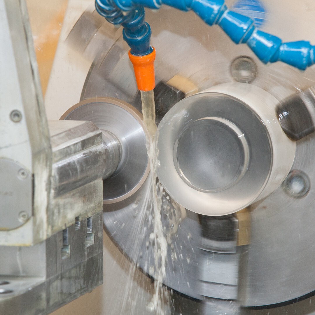 Mechanische Bearbeitung bei Quarzglas Heinrich