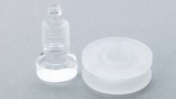 Quarzglas besteht aus reinem Siliziumdioxid (SiO2)
